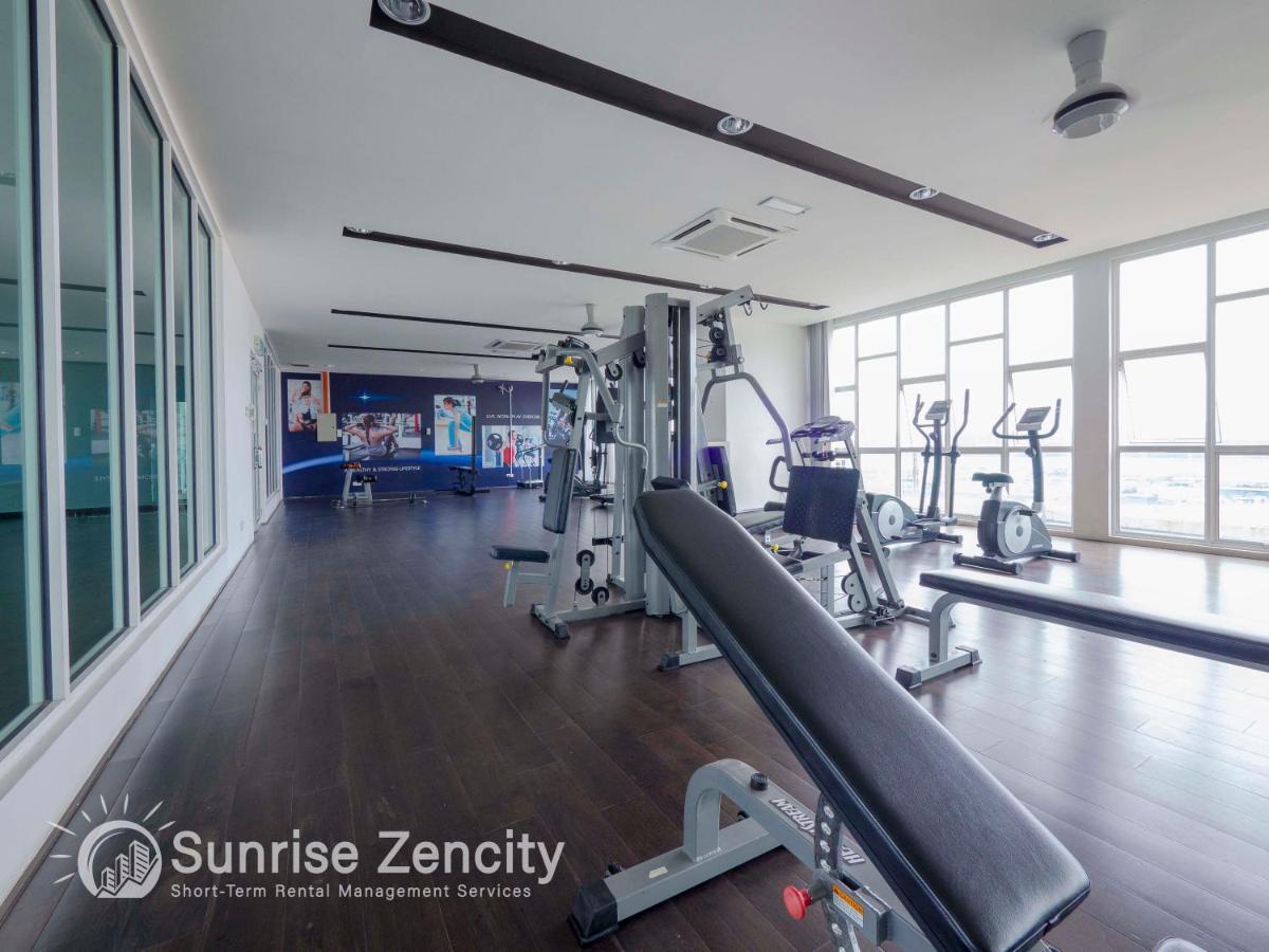 Seaview Near Rf Mall, Food Court & Free Netflix Pangsapuri Johor Bahru