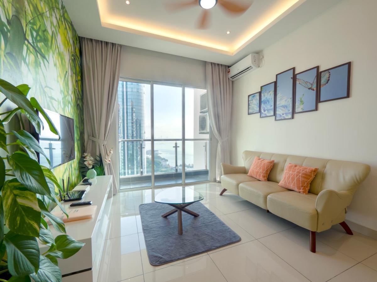 Seaview Near Rf Mall, Food Court & Free Netflix